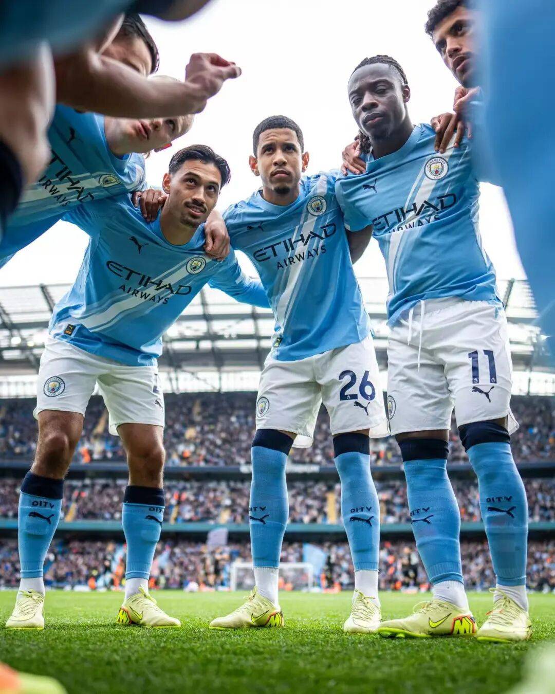 马赛主席：若马赛入围下季欧冠，曼联对青木的分成将降至35%（马赛主席称：若球队晋级下季欧冠，曼联在青木的分成将降至35%）