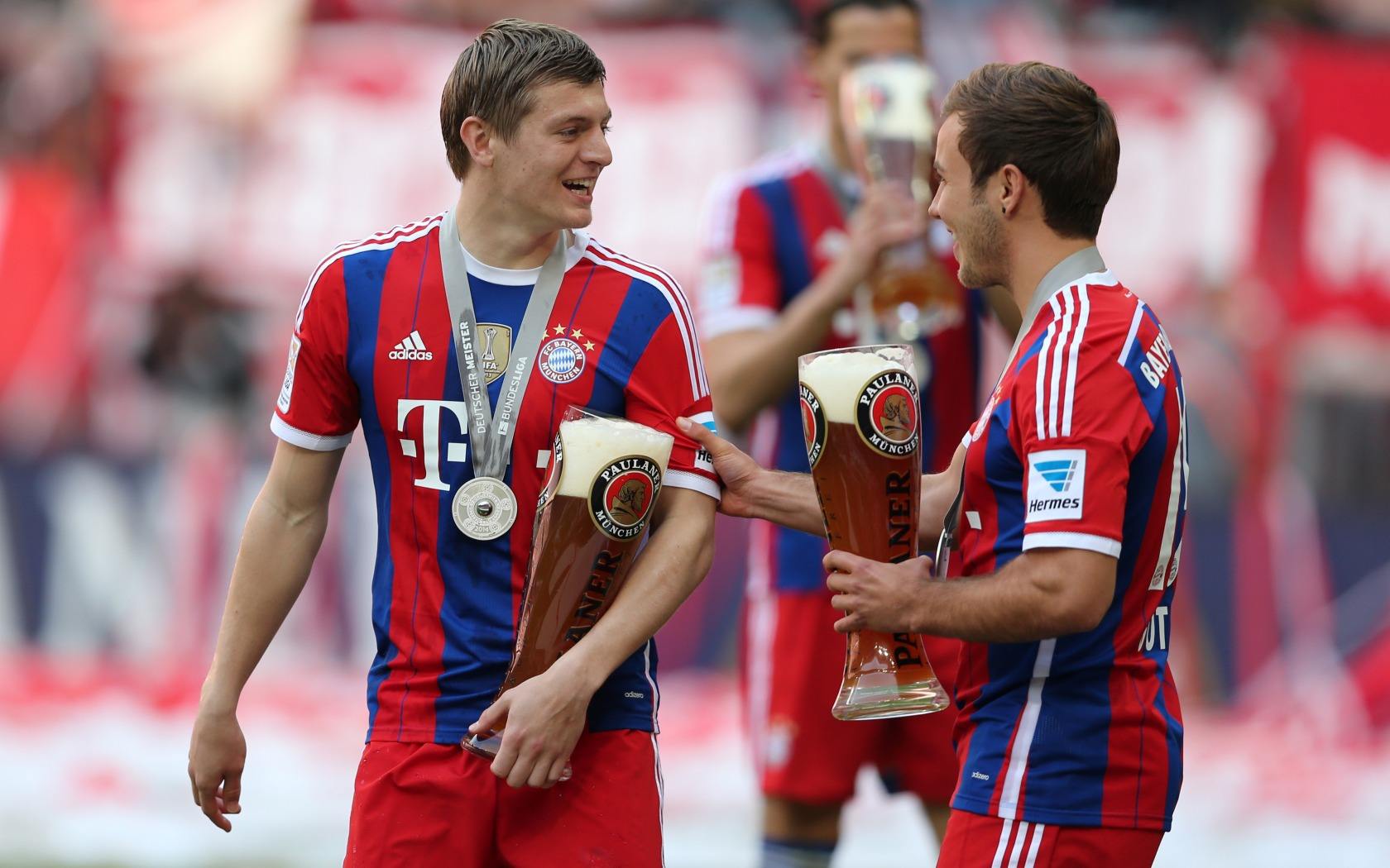 早报：内讧？卖个破绽罢了！（早报：内讧风波？只是故布疑阵！）