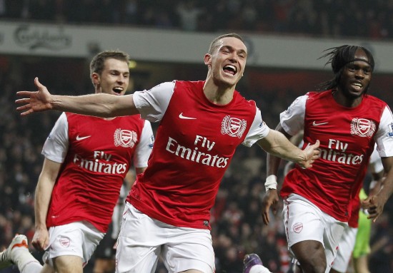 江苏业余足球再添活力 “我爱足球”城市联赛赋能基层足球发展（江苏业余足球活力再升级，“我爱足球”城市联赛助推基层发展）