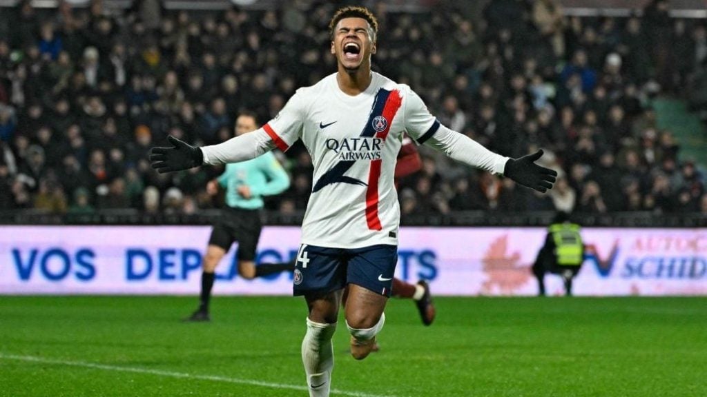 德利赫特：球队还不在想要的位置上，希望本赛季拿到欧冠资格（德利赫特：我们尚未达到理想排名，目标本季锁定欧冠席位）